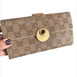 GUCCI Canvas Wallet